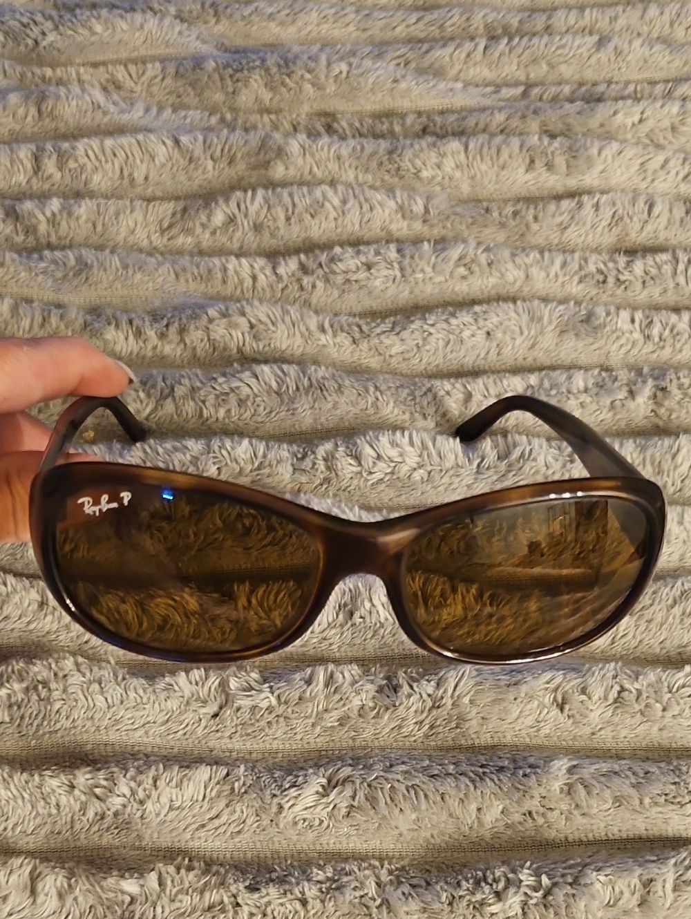 Ray-ban Womens Model Code: RB 4061 ( PERFECT CONDITION ) - Picture 3 of 8